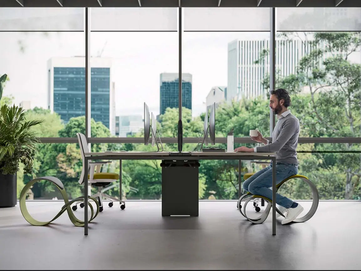 Moon Chair, Ergonomik çok amaçlı koltuk - Kavela Furniture